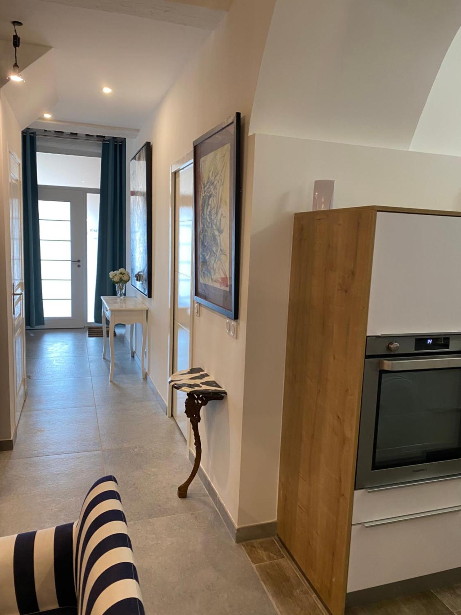 La Renaudiere Apartment LʼIsle-sur-la-Sorgue